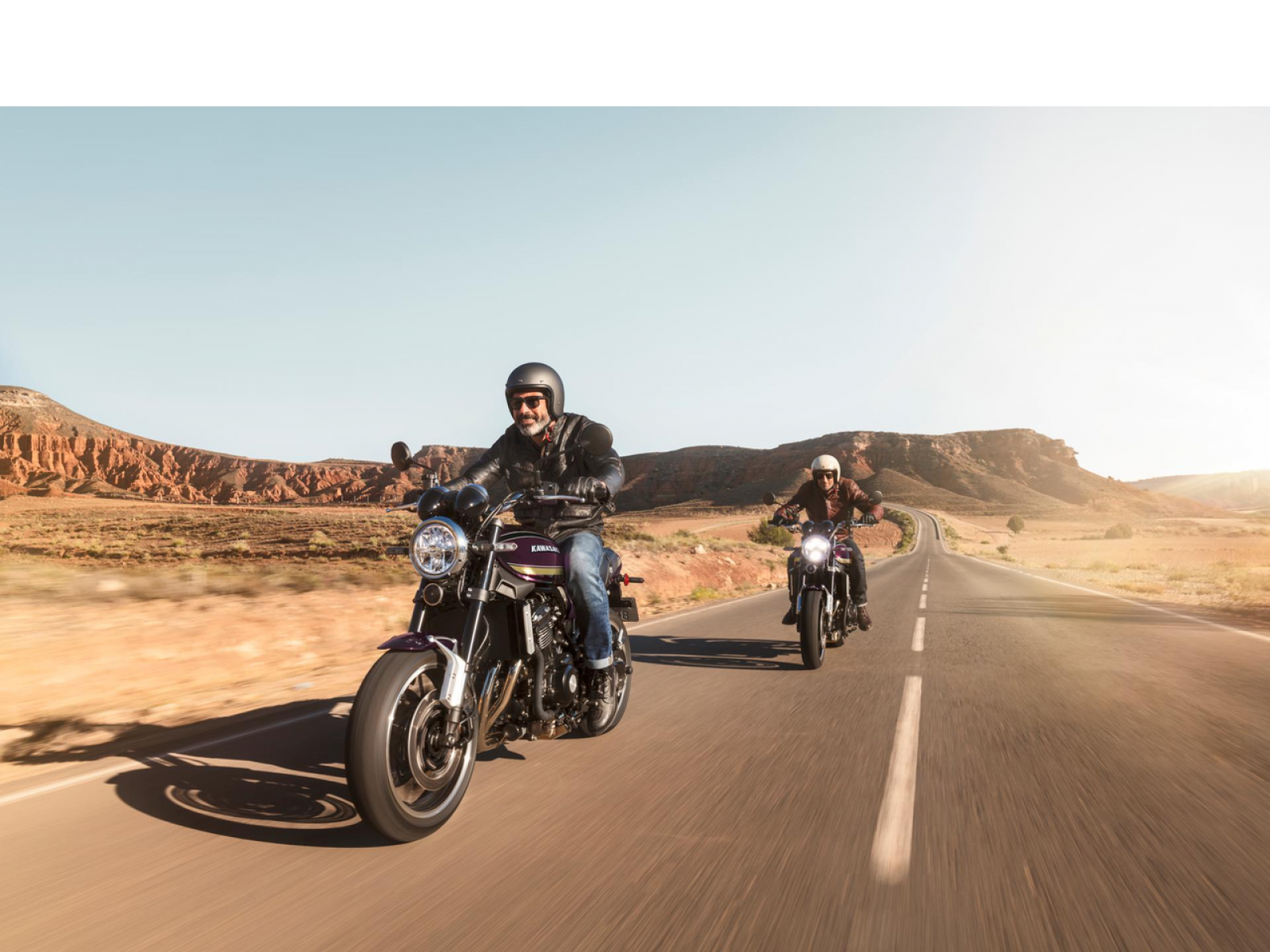 Мотоцикл KAWASAKI Z900 RS (Ino Red) 2025